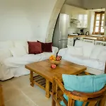 Mylofou Holiday home